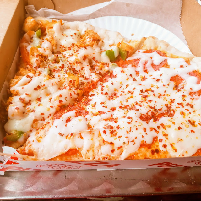 Buffalo Chicken Pizza & Pepperoni Pizza