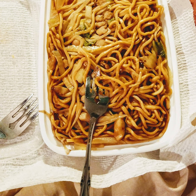 Chicken Lo Mein Noodles