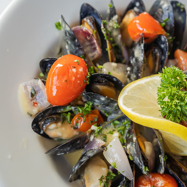 Mussels Bowl