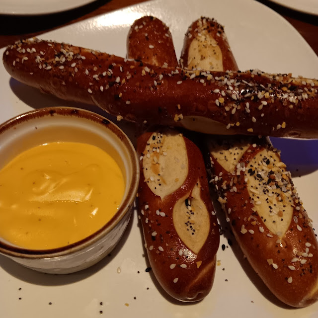 'Everything' Pretzels