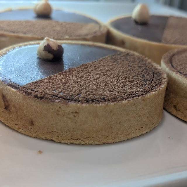 Medovik Cake