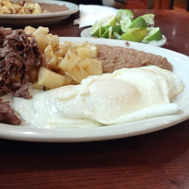 Huevos Rancheros Con Barbacoa