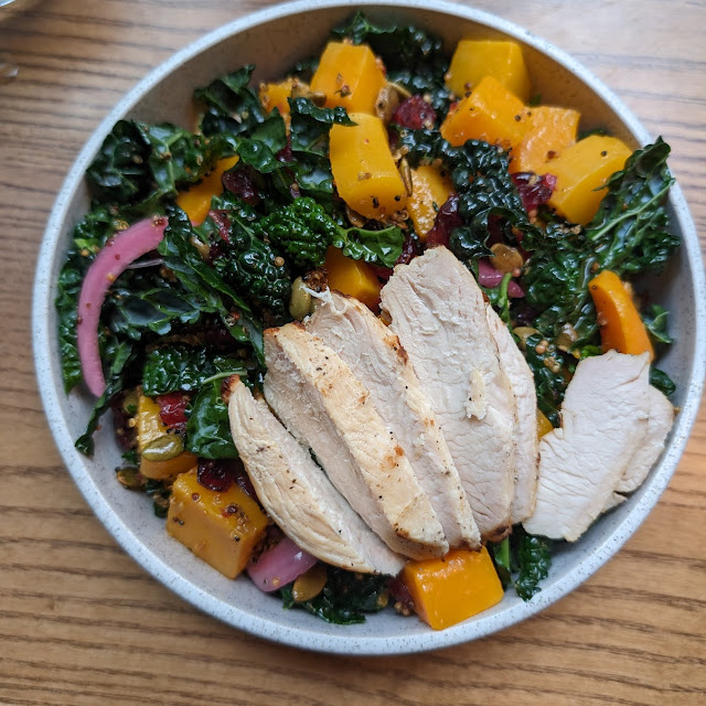 Crispy Quinoa Tuscan Kale & Roasted Chicken