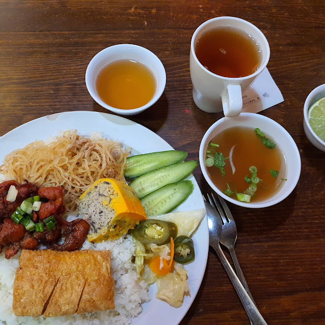 Cơm Tấm Bì Sườn Chả