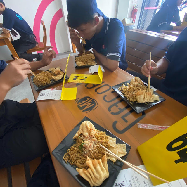 Mie Gacoan Mie Hompimpa