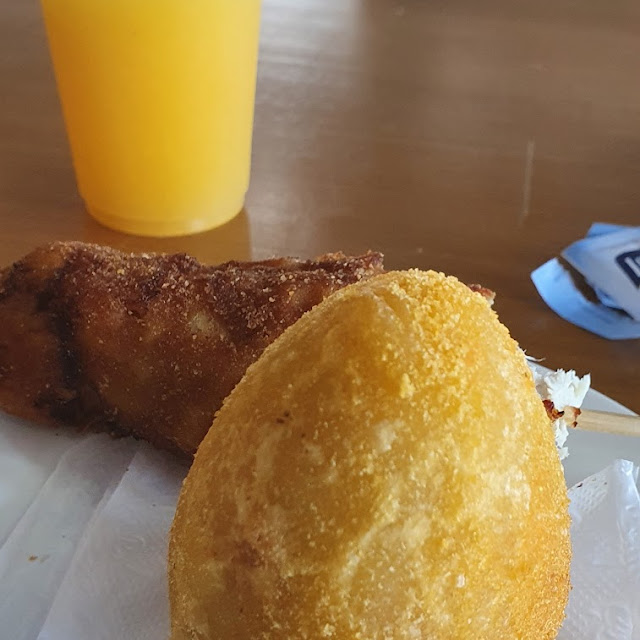 Coxinha E Laranja