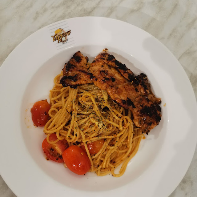 Golden Salted Egg Prawn Spaghetti