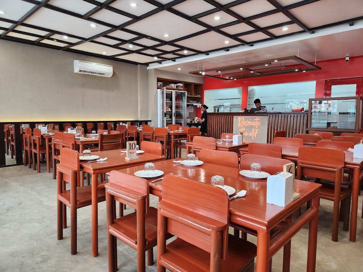 Lamoy Restaurant