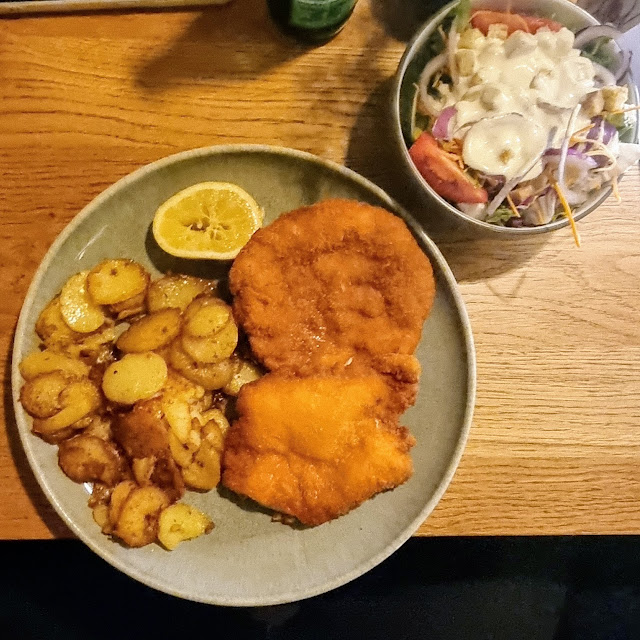 Schnitzel Mit Bratkartoffeln