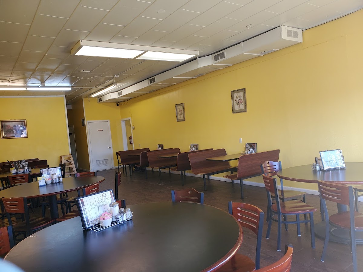 The Grill House KS