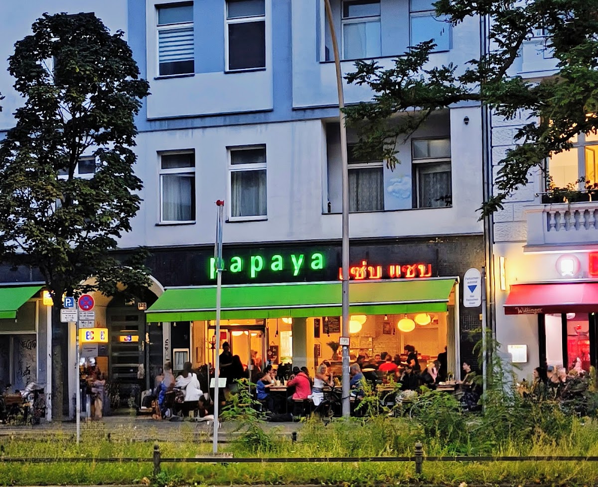 Papaya Kantstraße