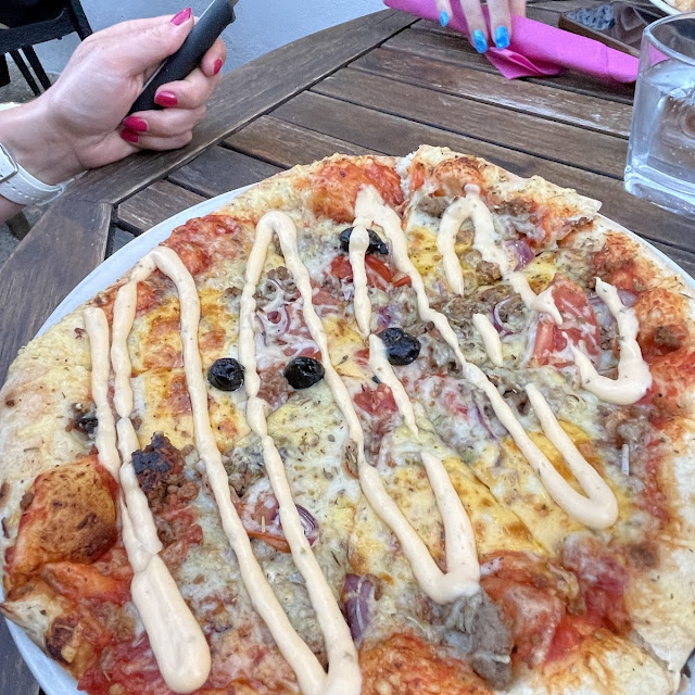Pizza Burger
