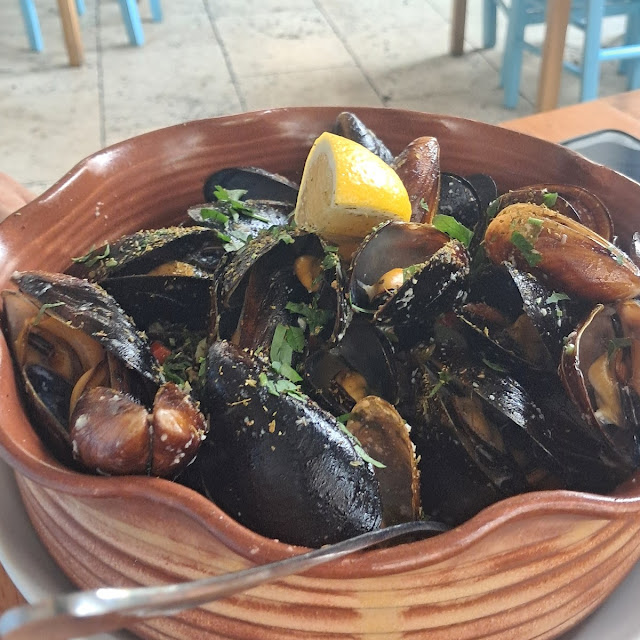 Mussels with Wine