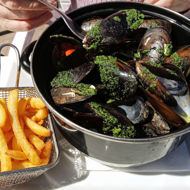 Moules Marinières