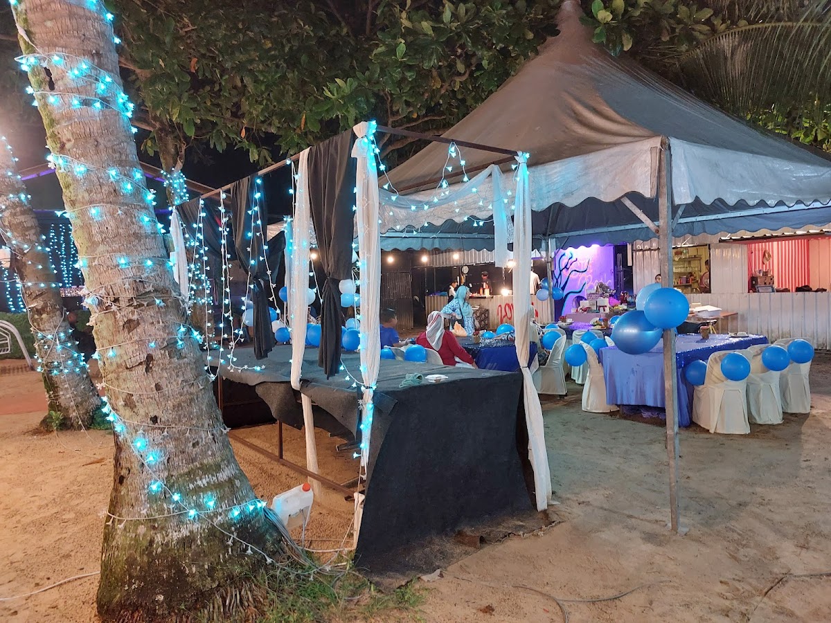 Costa Beach Bistro