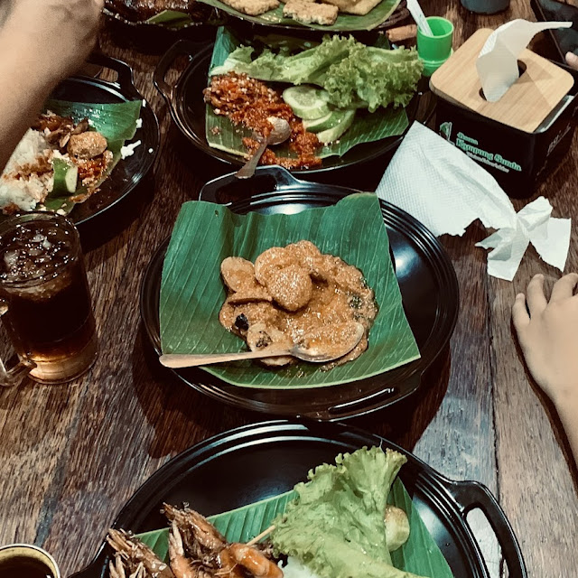 Orek Tempe Dan Nasi Liwet