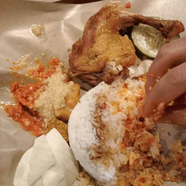 Ayam Gepuk Sayur N Tempe