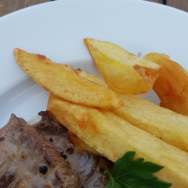 Hampe de Boeuf Et Ses Frites Maison