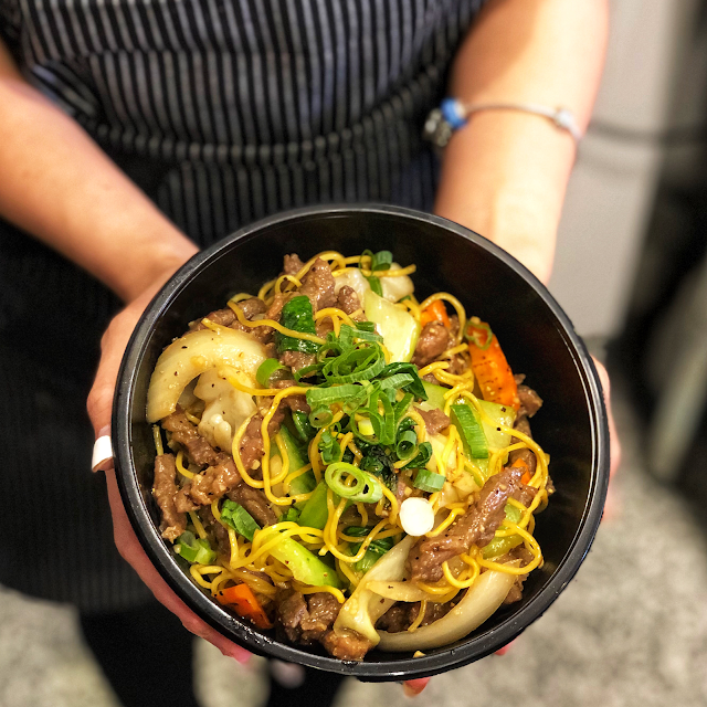 Black Pepper Beef Noodles