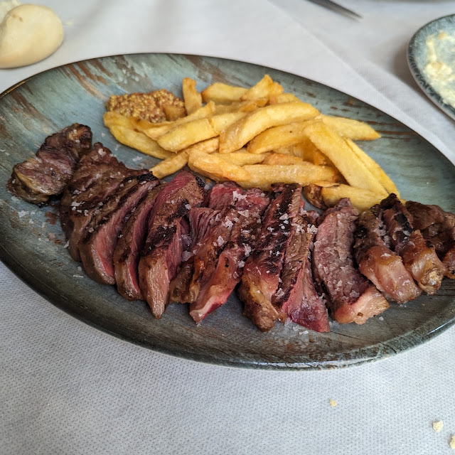 Pluma Ibérica A la Brasa Con Mojo Picón de Papaya