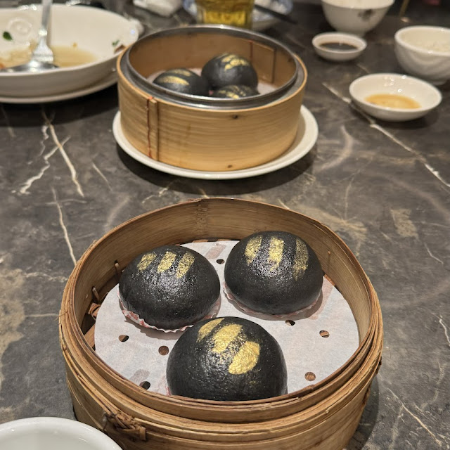 Salted Egg Yolk Custard Bun