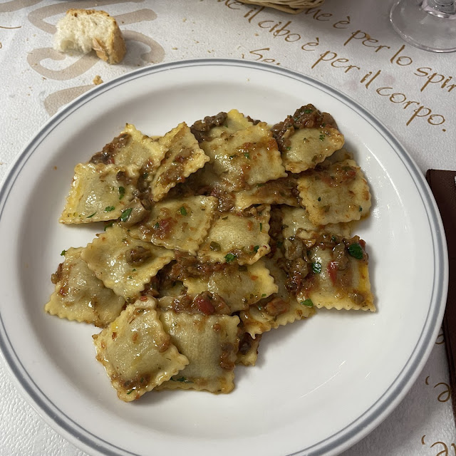 Ravioli Al Sugo Di Porcini