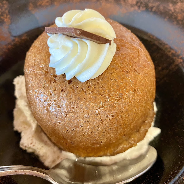 Babà Alla Nocciola