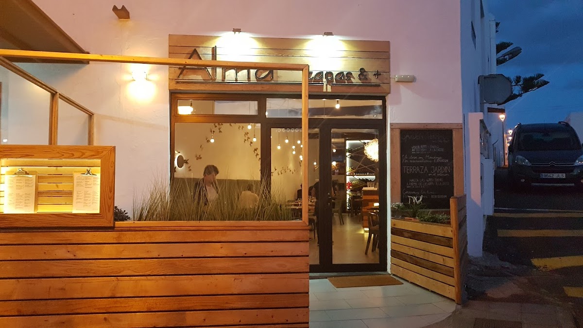 Alma Tapas &