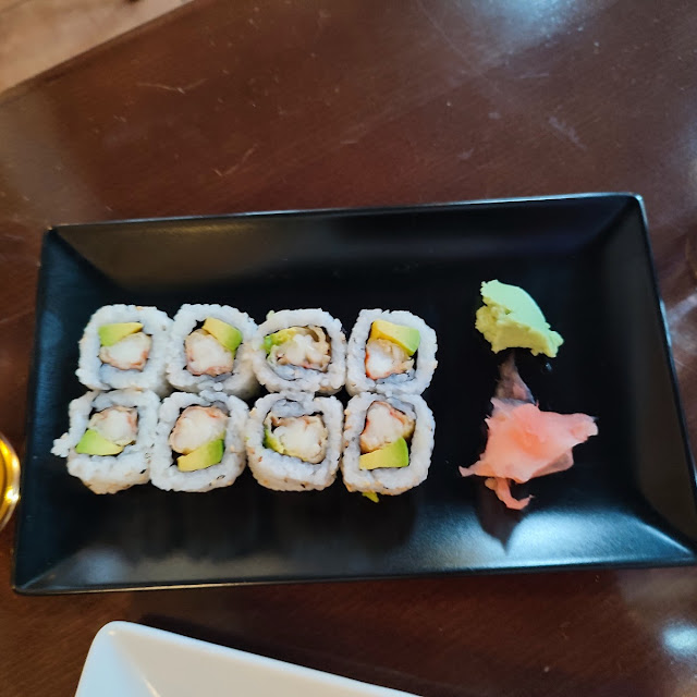 MAKI Aguacate Y Gambones