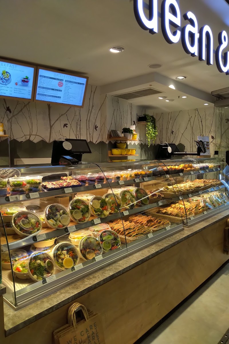 dean&david Bowls, Salate, Curries & Snacks in Munchen, Marienplatz