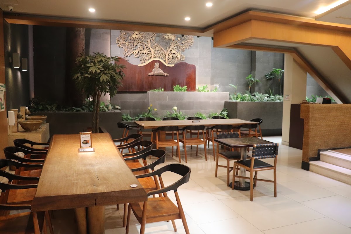 Madame Sari Restaurant