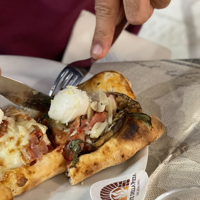 Pizza Speciale Con Ricotta