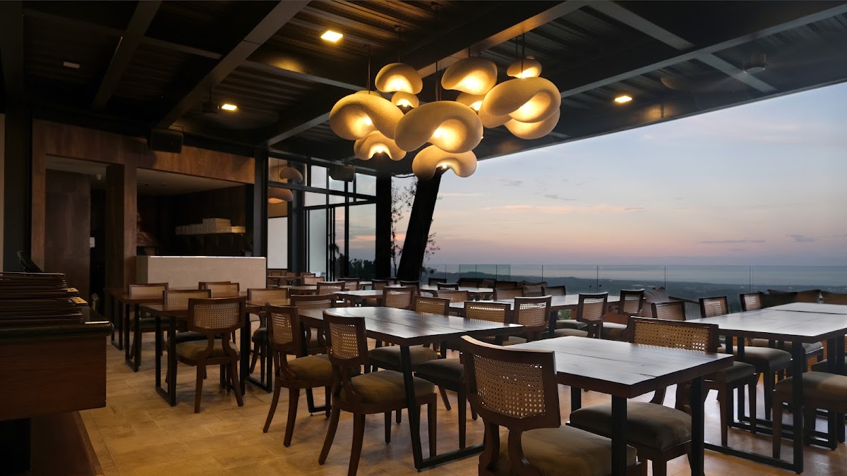 Brickwood Busay