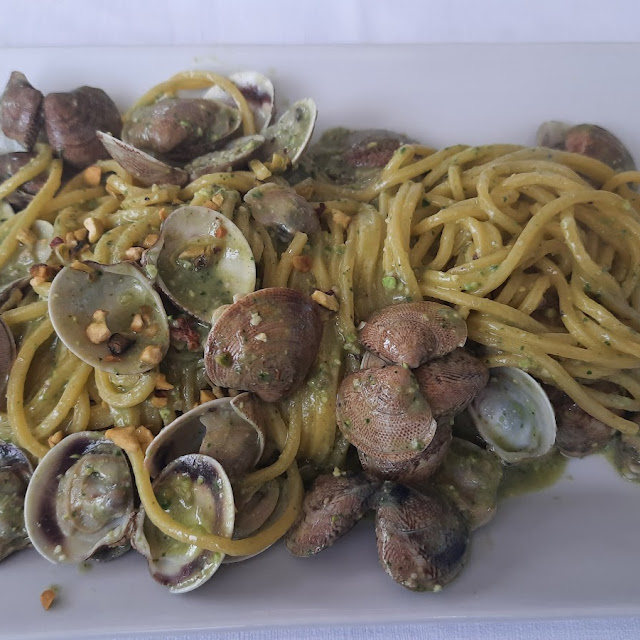 Chitarre Vongole E Pistacchi