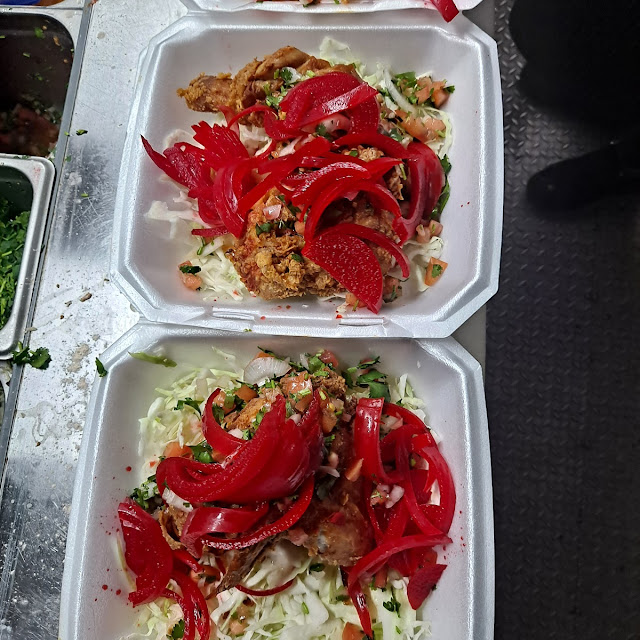 Pollos Con Tajada