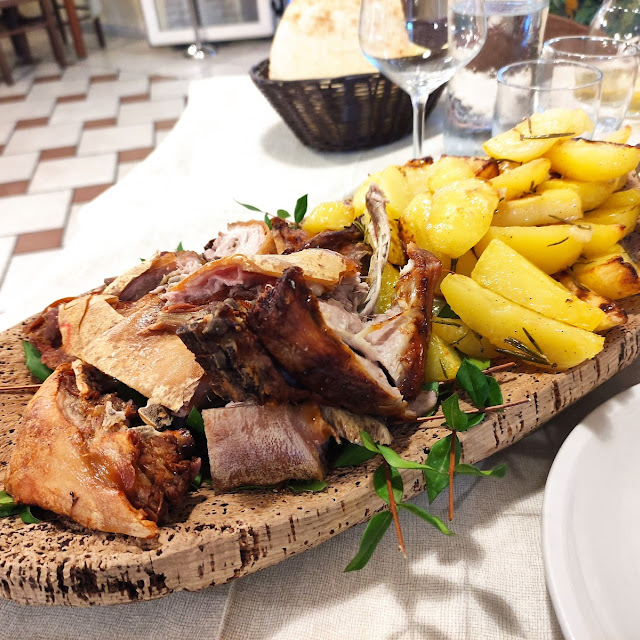 Porceddu Con Patate Arrosto