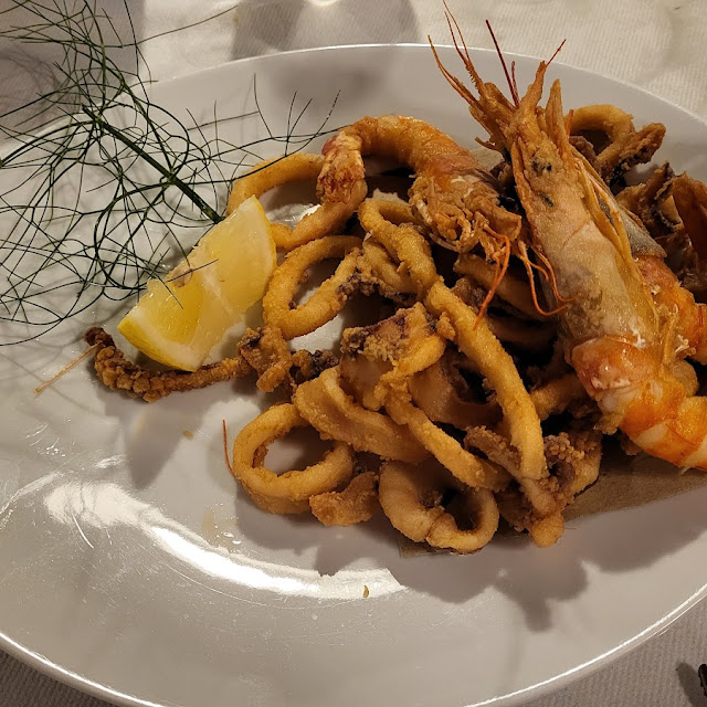 Frittura Di Calamari E Gamberi