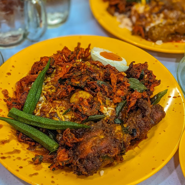 Nasi Kandar Surr Kuah Banjir