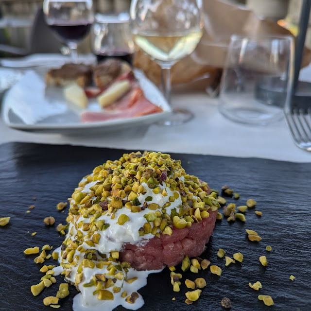 Tartare Stracciatella Granella Di Pistacchio