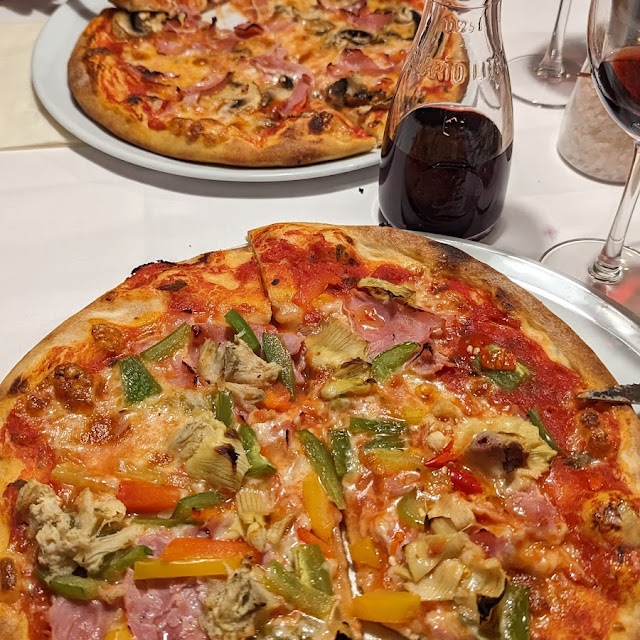 Pizza Paesana