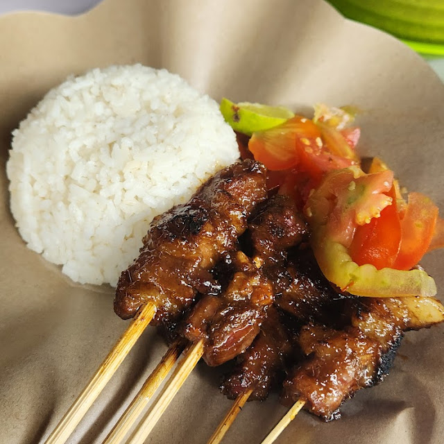 Sate Sapi Maranggi Nasi