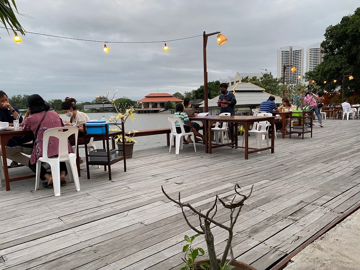 Baan Rim Nam Kitchen