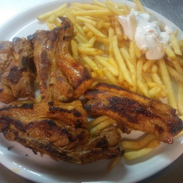 Costilla Con Patatas