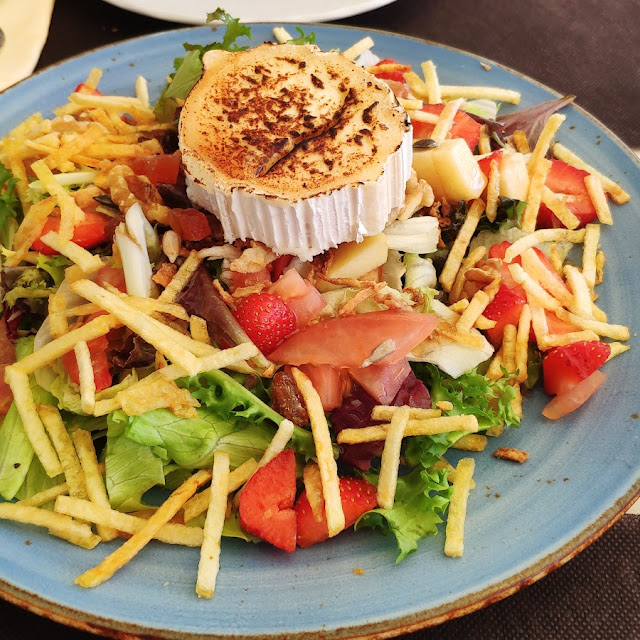 Ensalada de Queso de Cabra