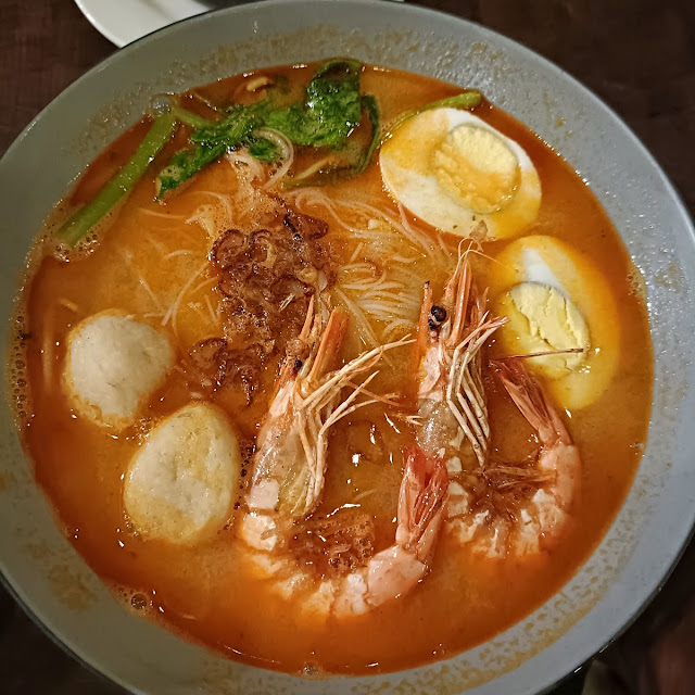 Signature Prawn Noodles