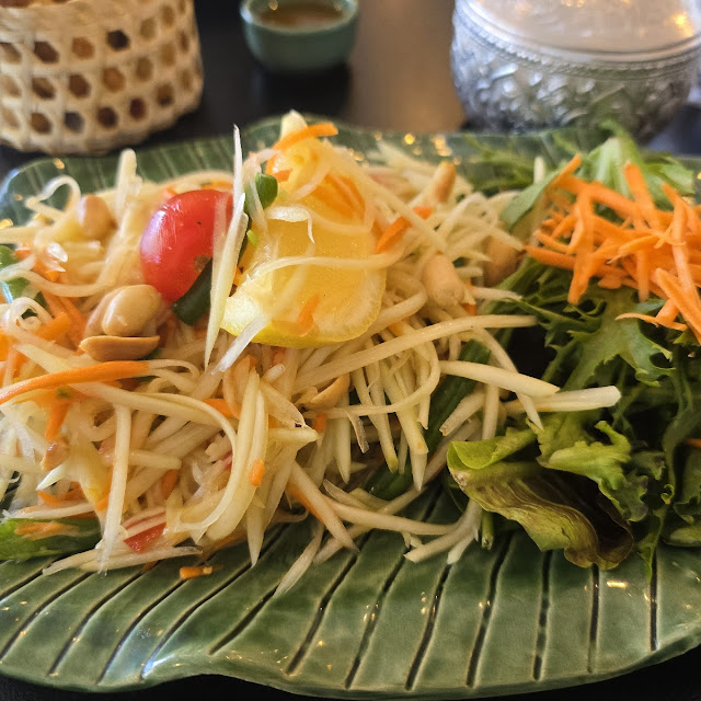 Papaya Salad Som Tum