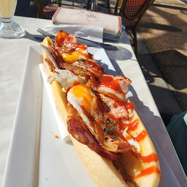 Bacon & Egg Baguette