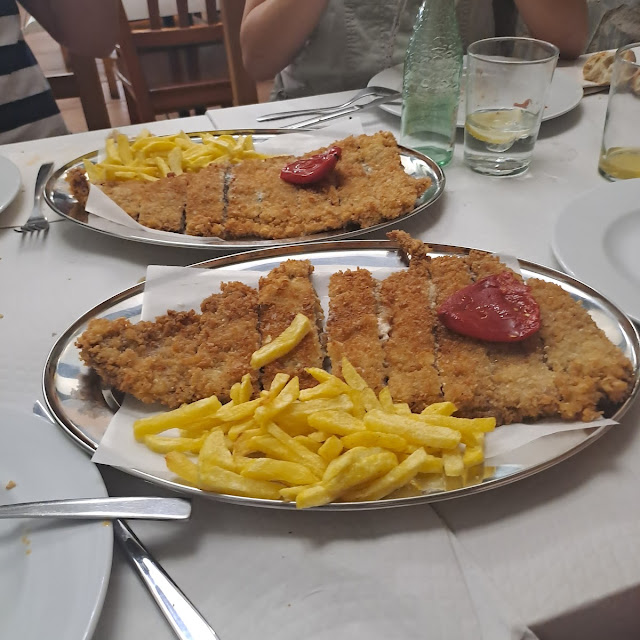 Cachopos Clásico Y Cachopo Cecina