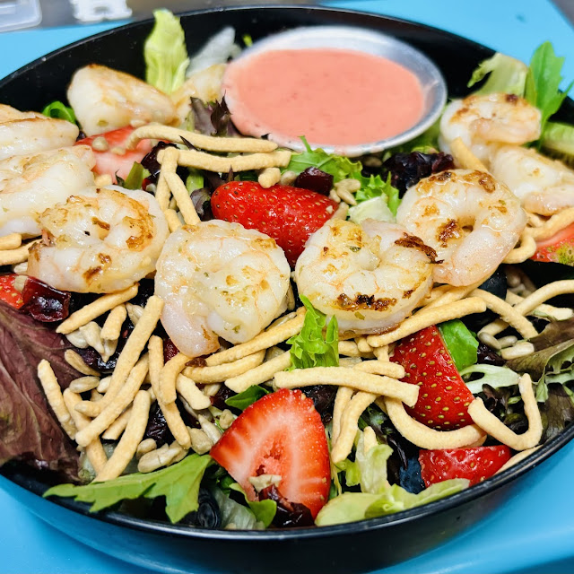 Seafood Platter Salad