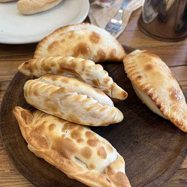 Empanadas Criollas Cortadas A Cuchillo